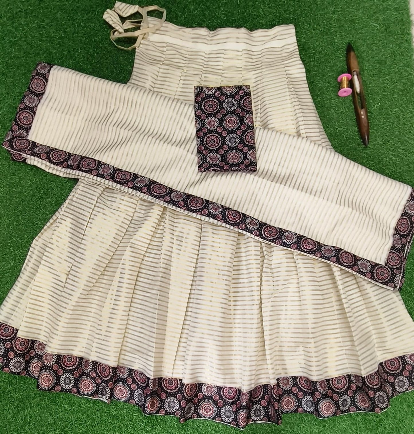 Dhavani set