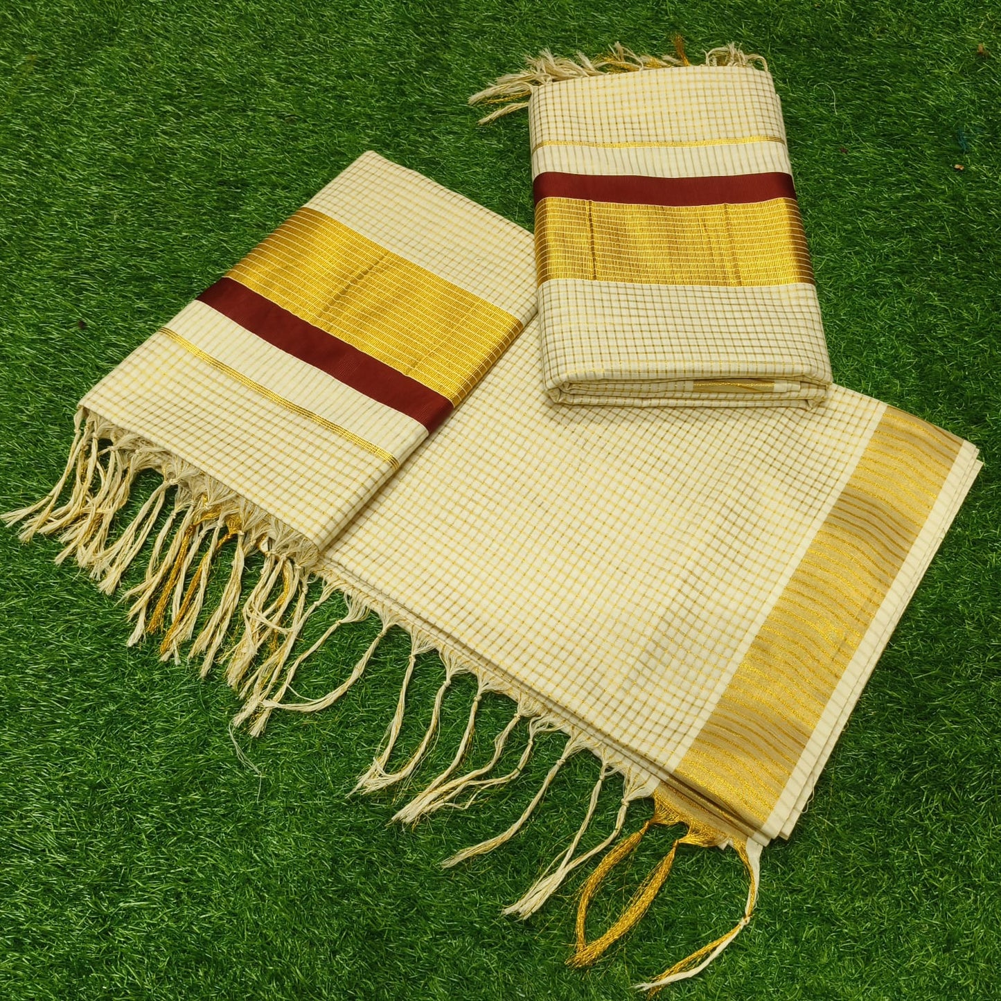 Golden tissue checkered setu saree