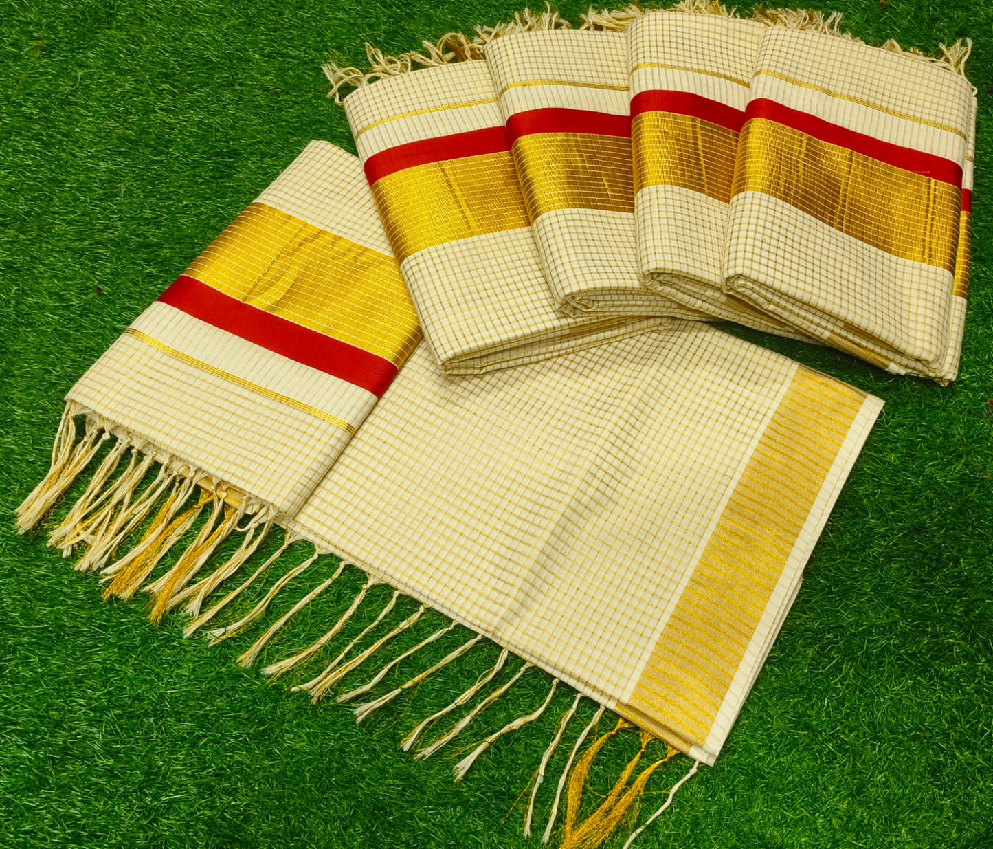 Golden tissue checkered setu saree