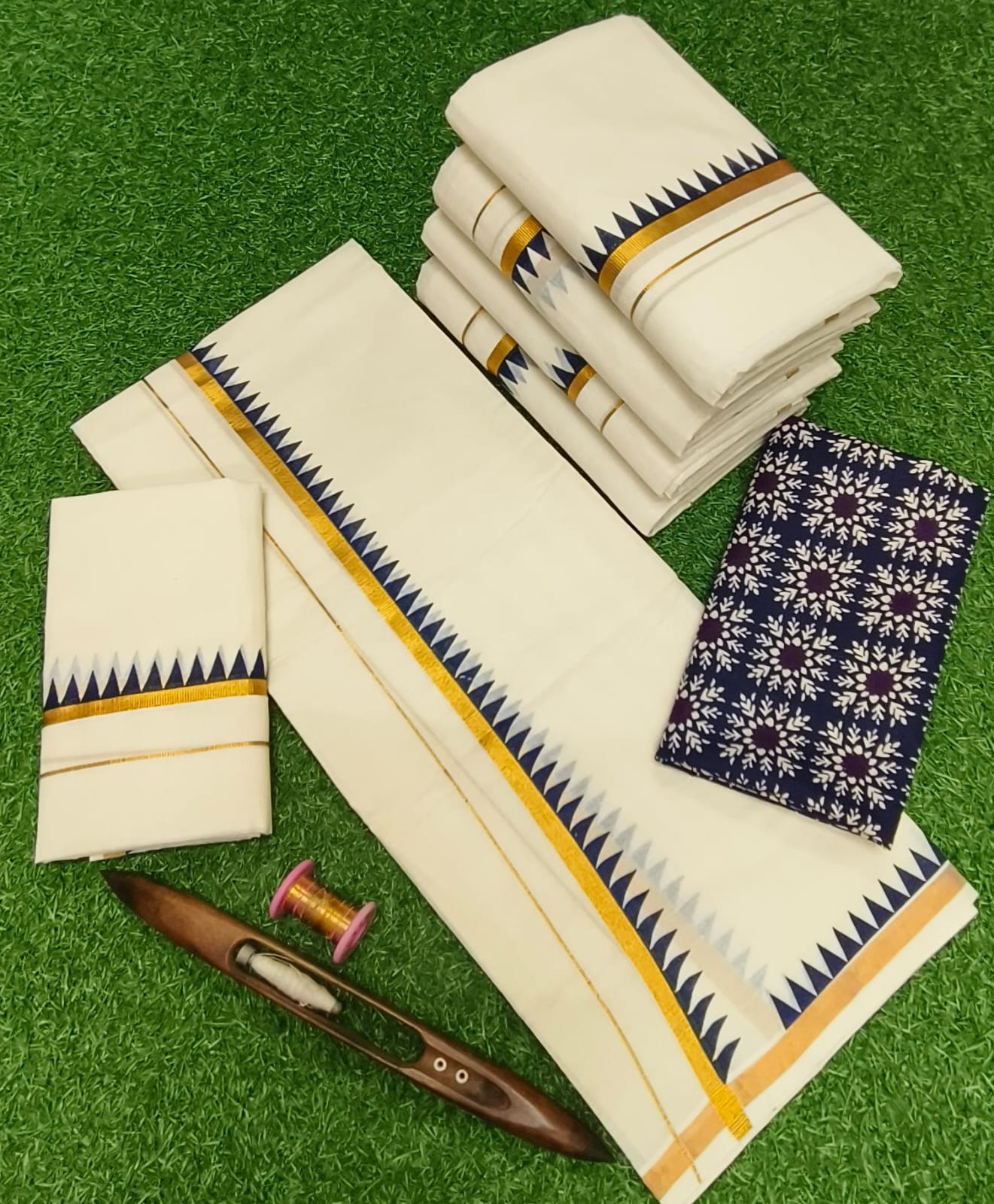 Temple design Settu mund with blouse piece