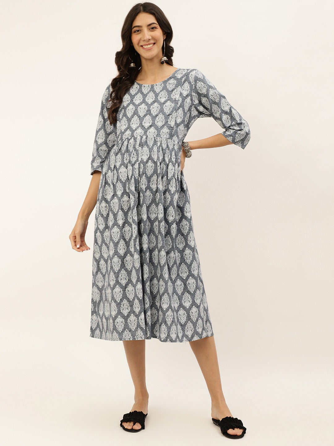 Maternity dress